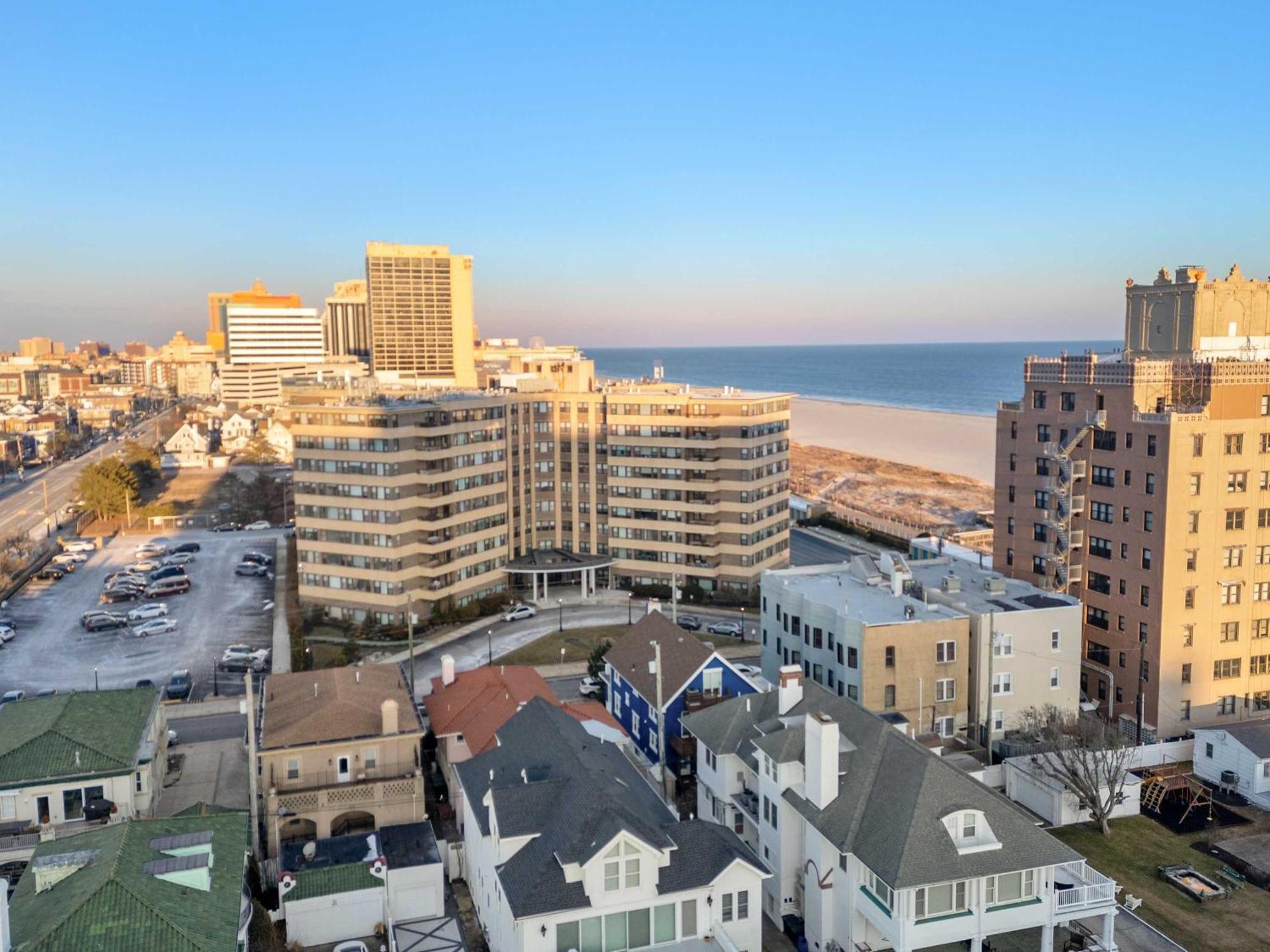 Escape To Raleigh Ave 3 Steps From The Beach Атлантик Сити Екстериор снимка